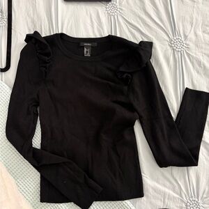 Forever 21 Black Ruffled Long Sleeve Top